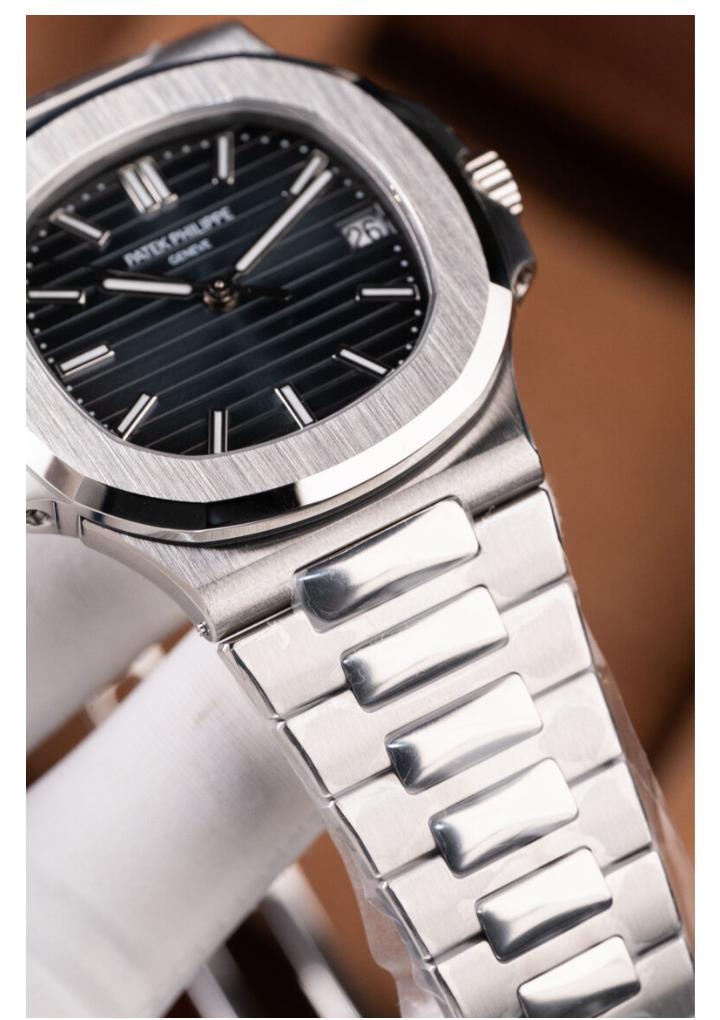 Patek Philippe Nautilus 5711/1A-010